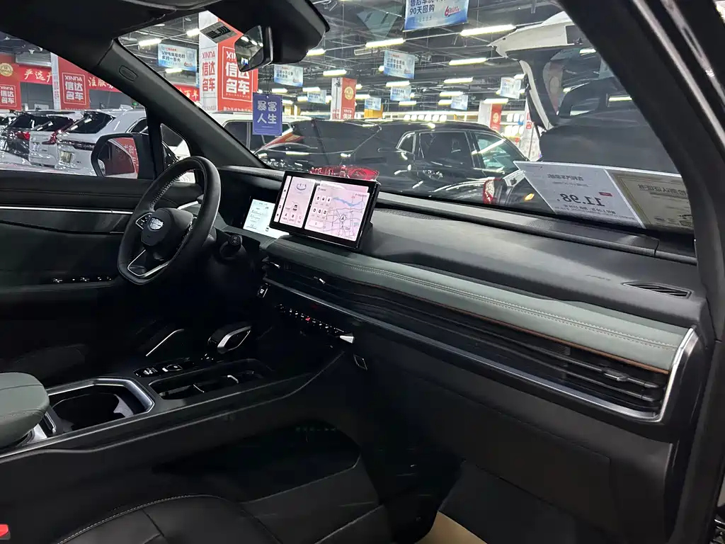 GEELY AUTO HAOYUE L 2024