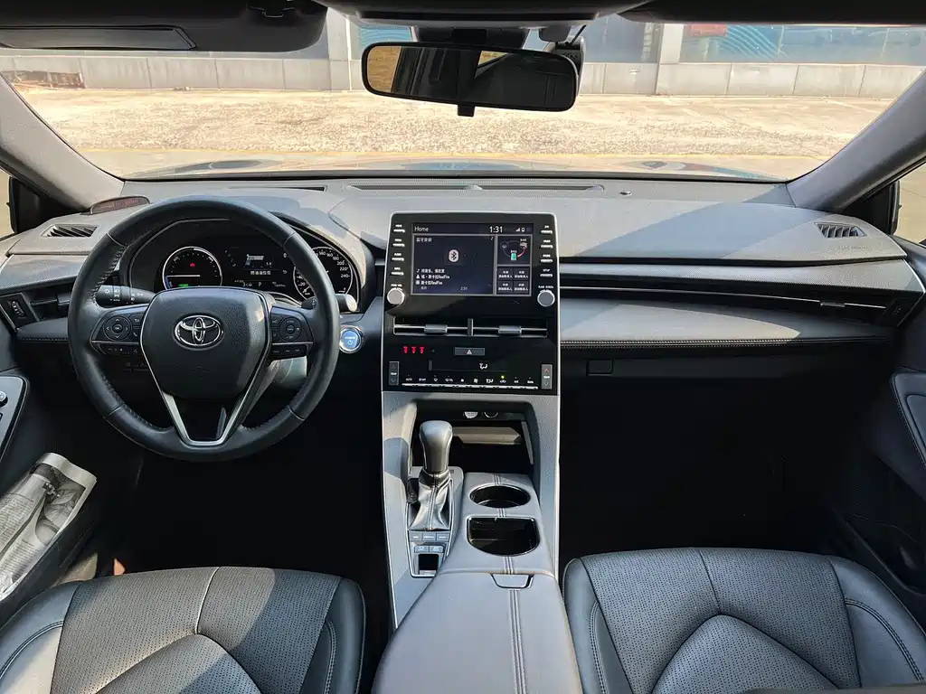 TOYOTA AVALON 2022