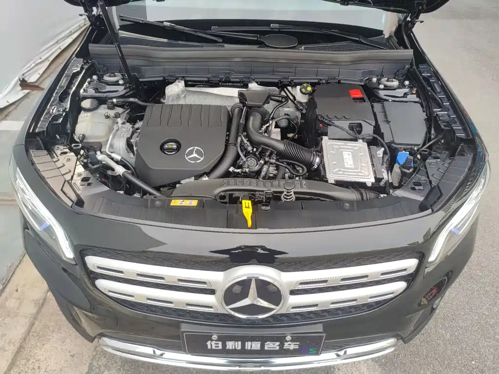 MERCEDES BENZ GLB 2022