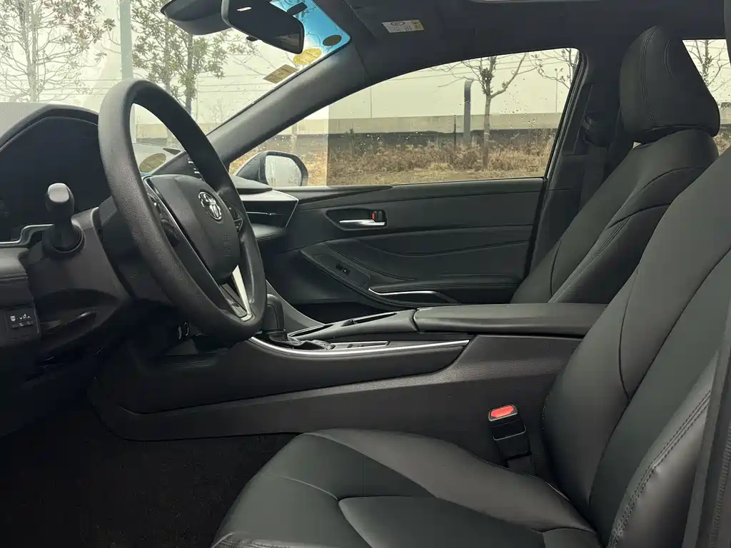 TOYOTA AVALON 2021