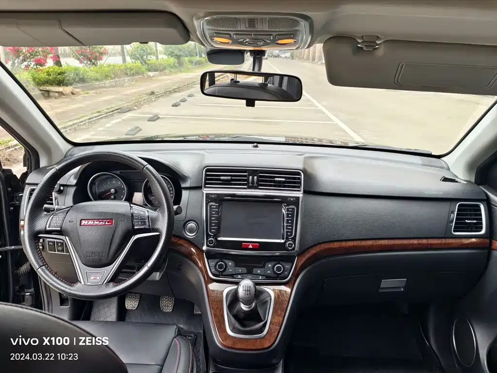 HAVAL H6 2015