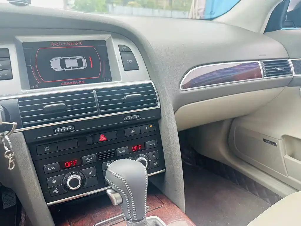 AUDI A6L 2009