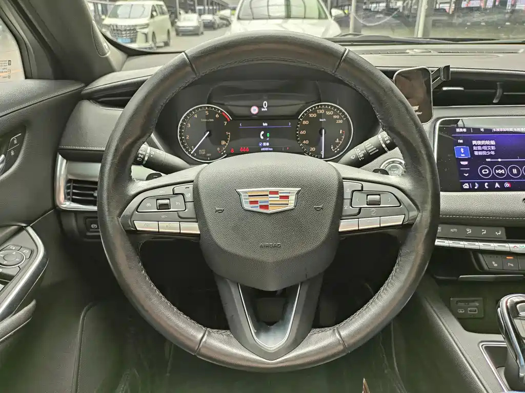 CADILLAC XT4 2020