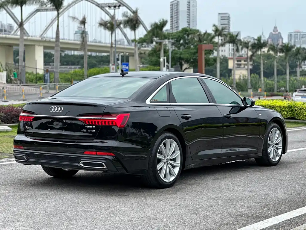 AUDI A6L 2020