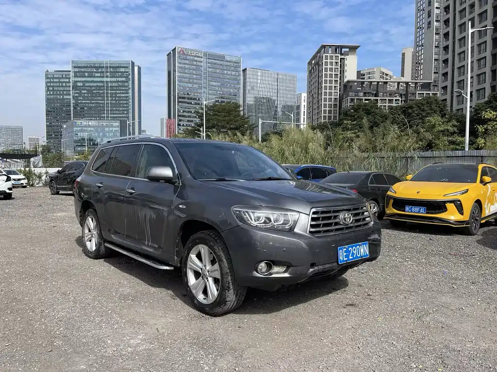 TOYOTA HIGHLANDER 2009