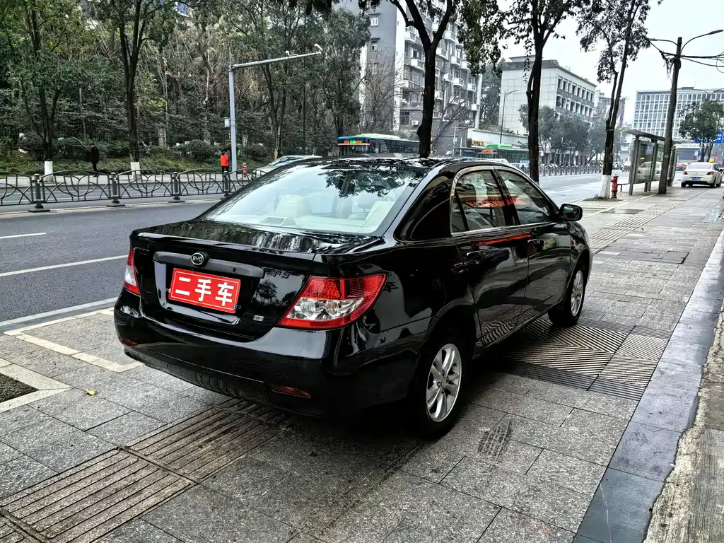 BYD F3 2013