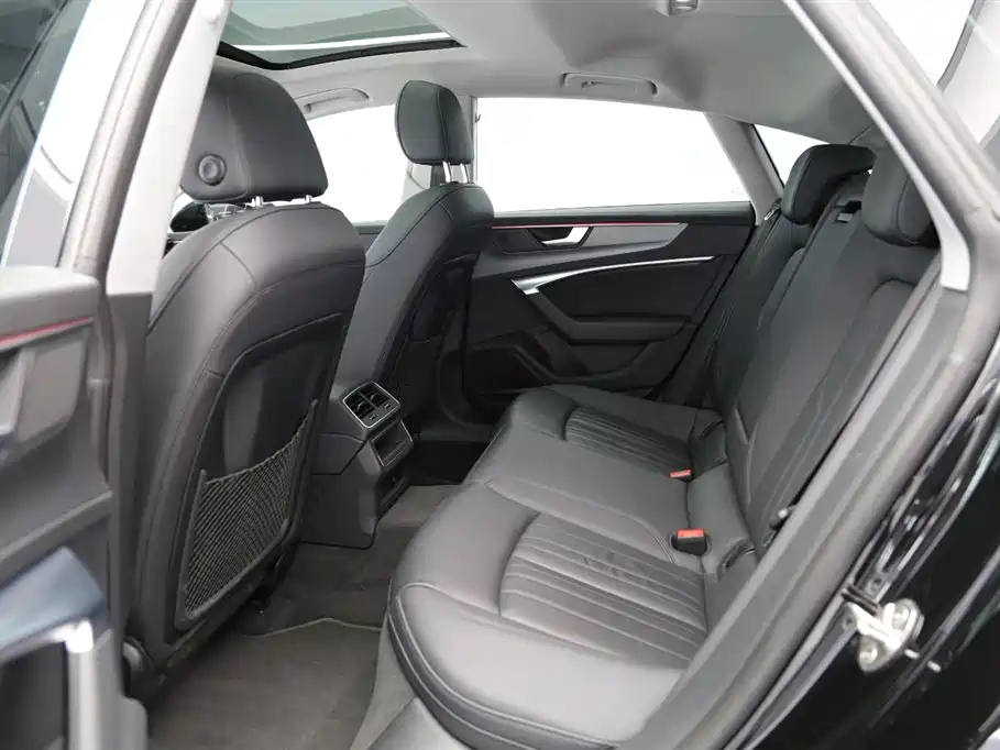 AUDI A7 2021