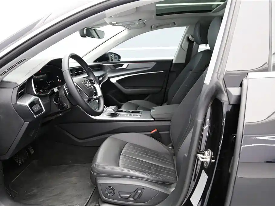 AUDI A7 2021