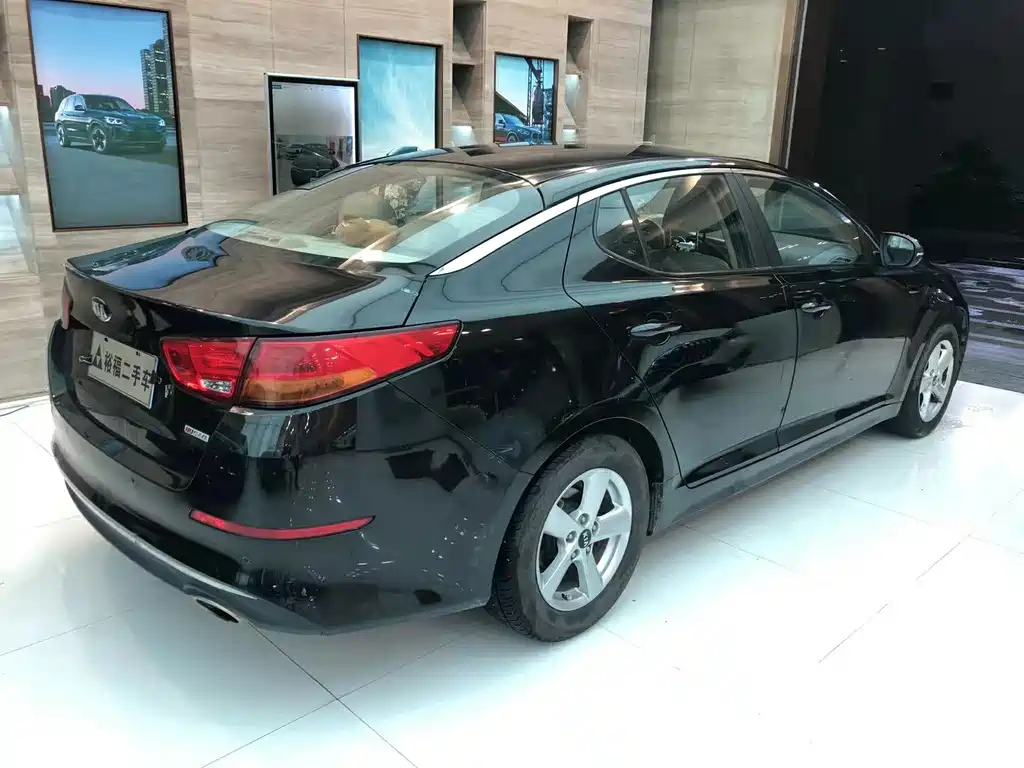 KIA K5 2015
