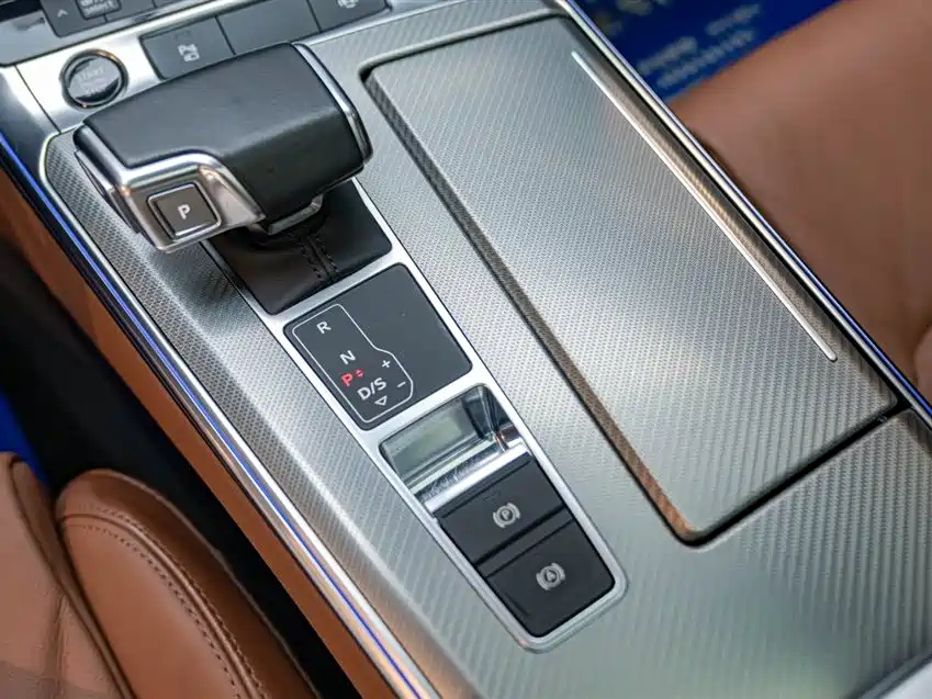 AUDI A6L 2021