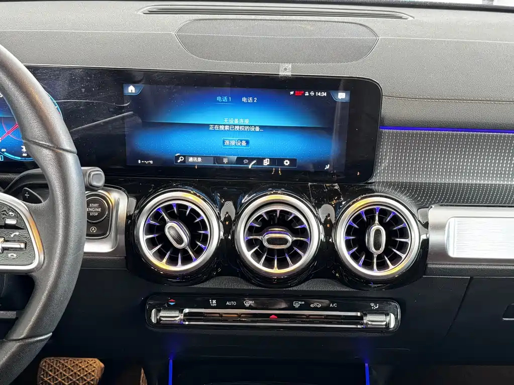 MERCEDES BENZ GLB 2021