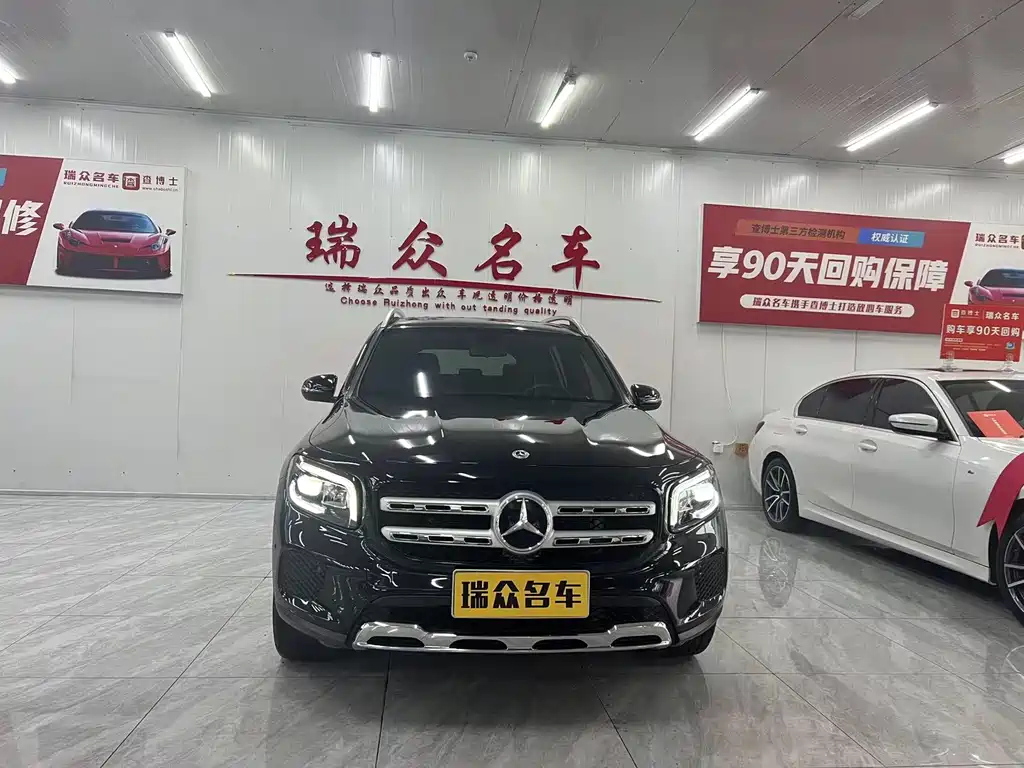 MERCEDES BENZ GLB 2021