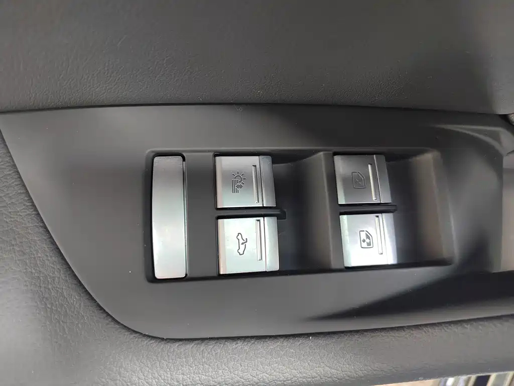 AUDI A6L 2023