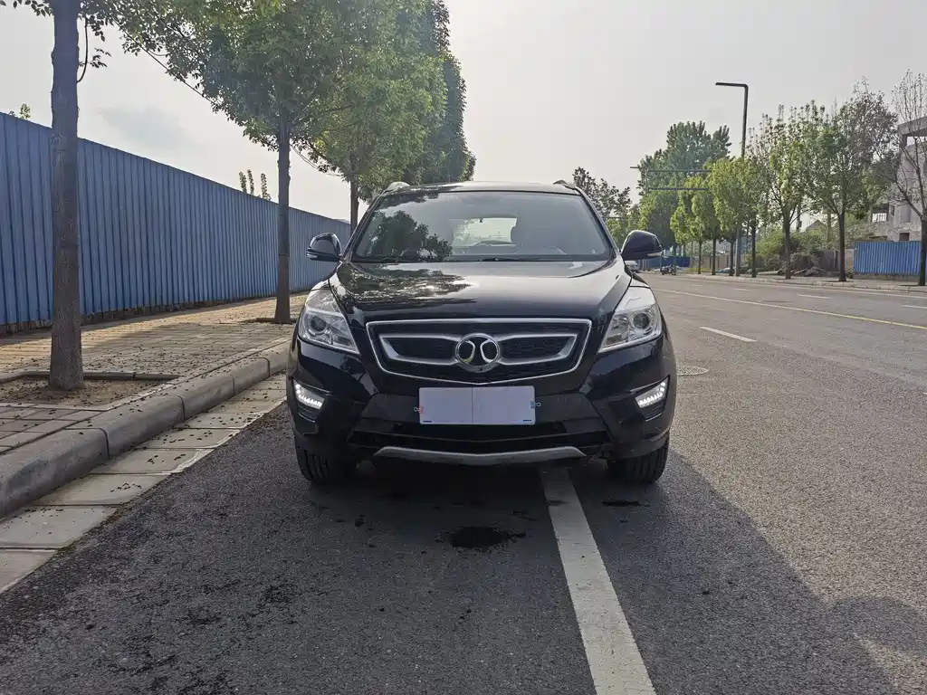 BAIC SENOVA X65 2016