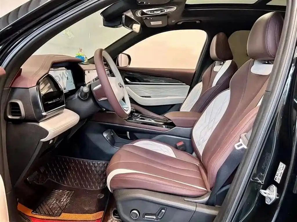 GEELY AUTO MONJARO 2021