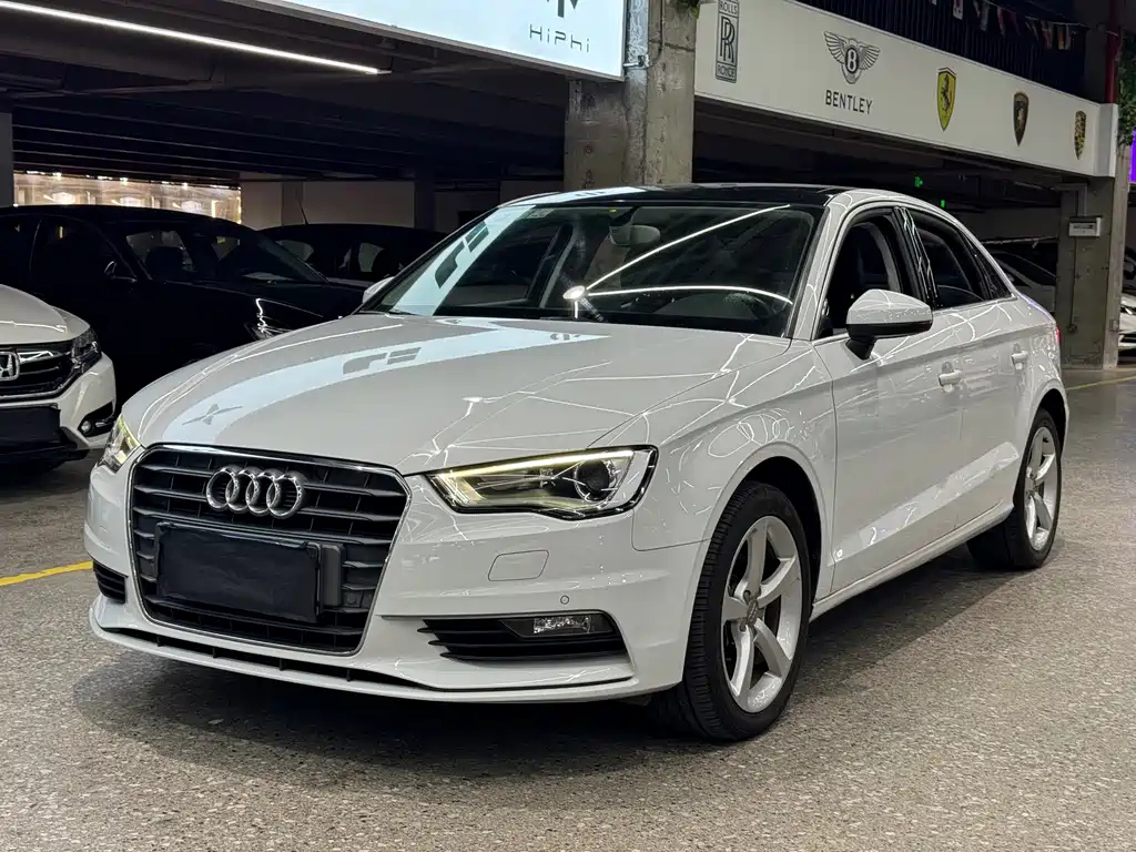 AUDI A3 2014