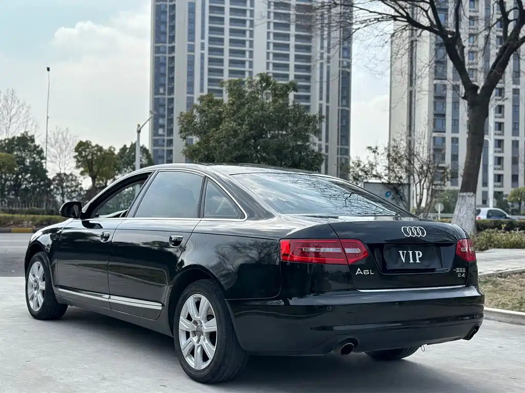 AUDI A6L 2012