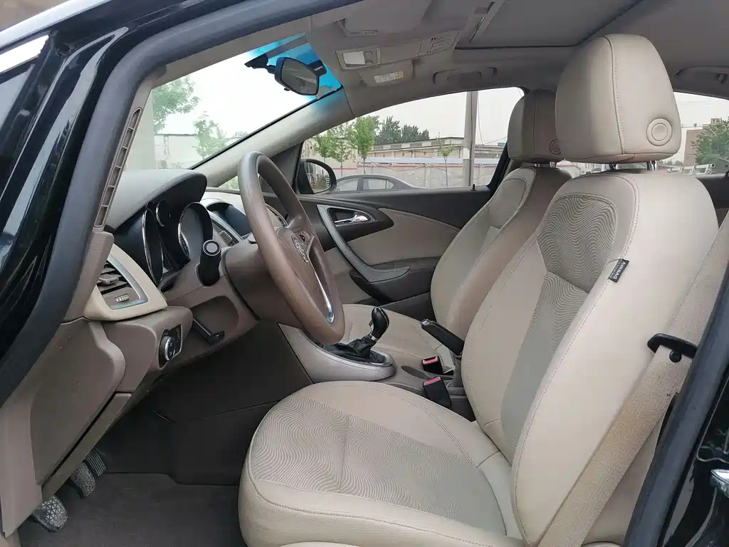BUICK EXCELLE 2014