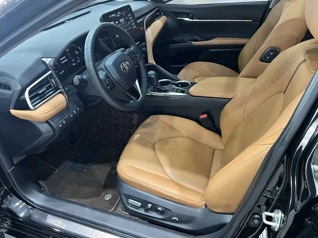 TOYOTA CAMRY 2022
