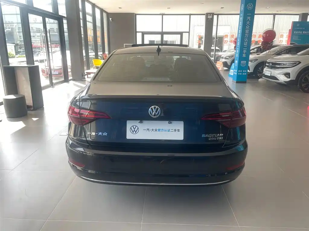 VOLKSWAGEN SAGITAR 2021