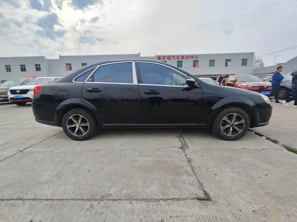 BUICK EXCELLE 2013