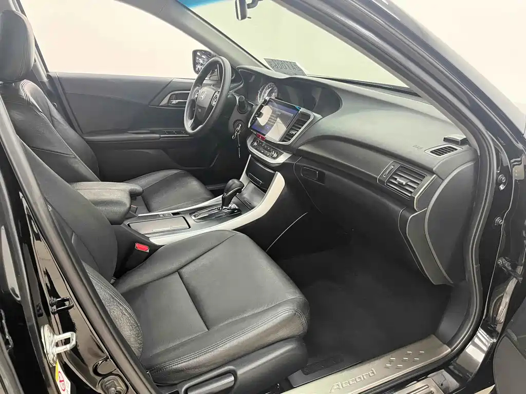 HONDA ACCORD 2015