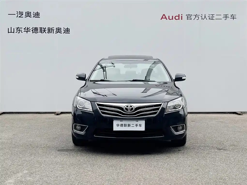 TOYOTA CAMRY 2015