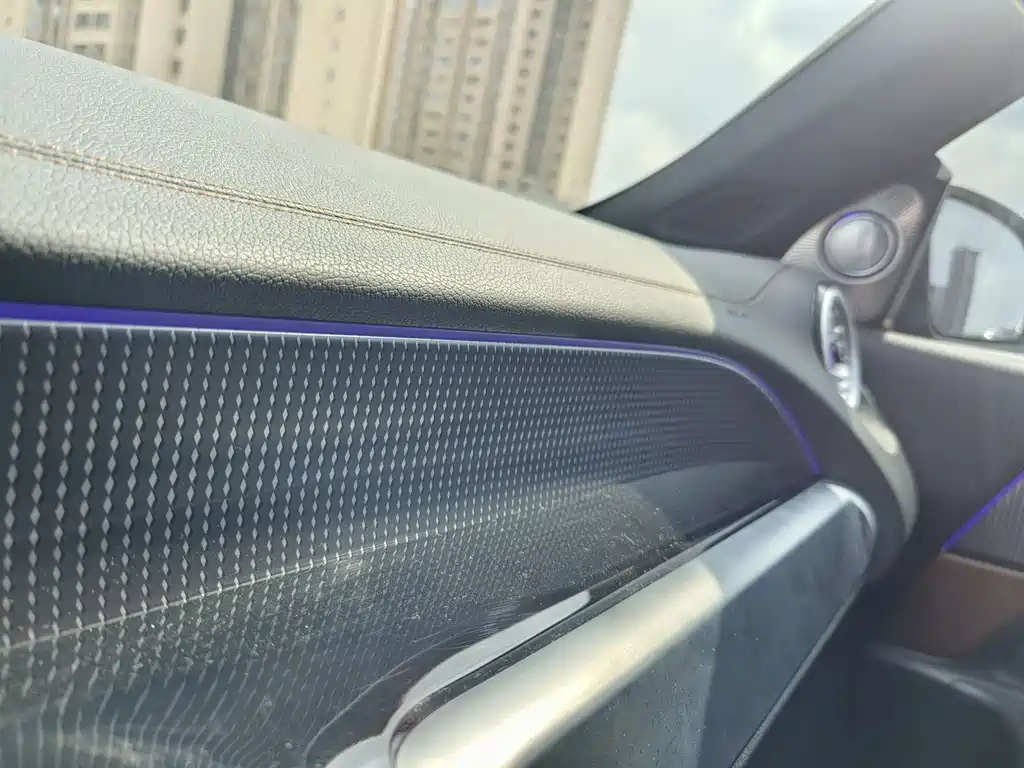 MERCEDES BENZ GLB 2022