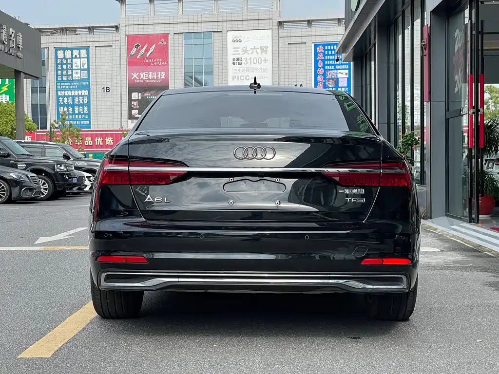 AUDI A6L 2023