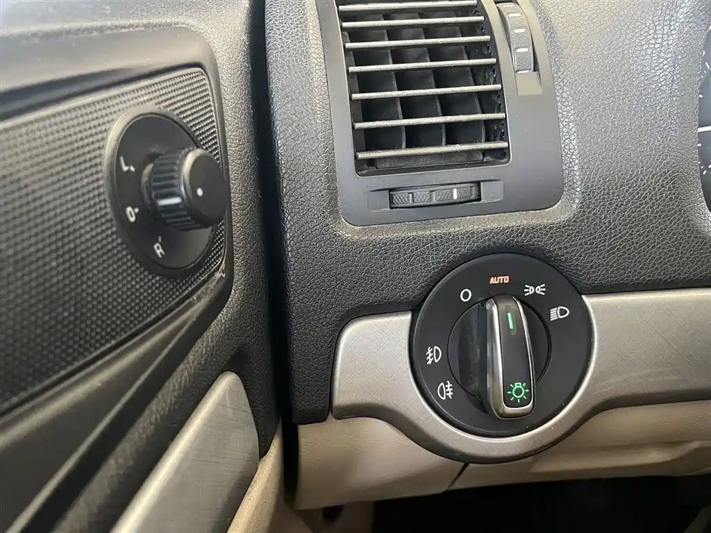 SKODA OCTAVIA 2009