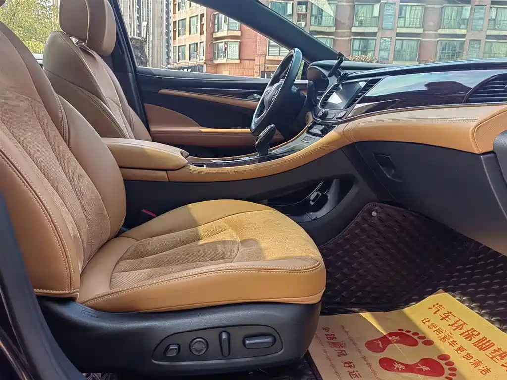 BUICK LACROSSE 2020