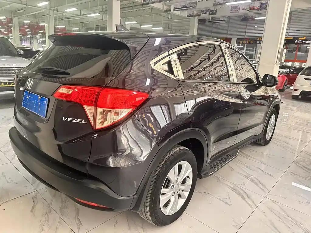 HONDA VEZEL 2014