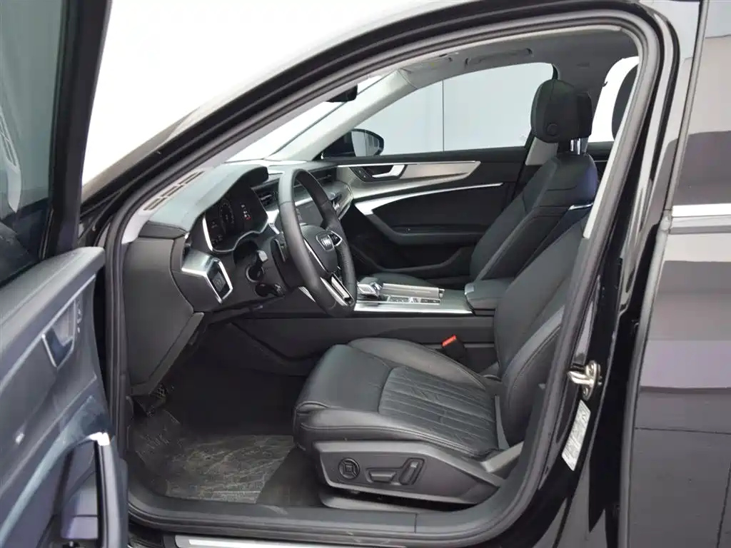 AUDI A6L 2020