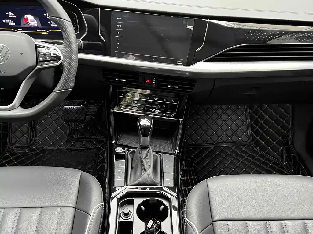 VOLKSWAGEN PASSAT 2022