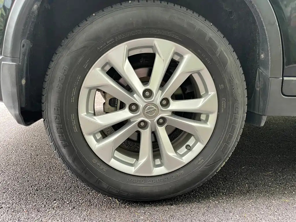 NISSAN X-TRAIL 2016