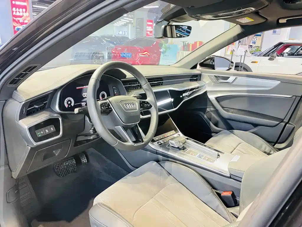AUDI A6L 2021