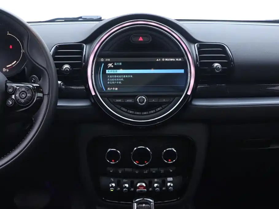 MINI CLUBMAN 2021