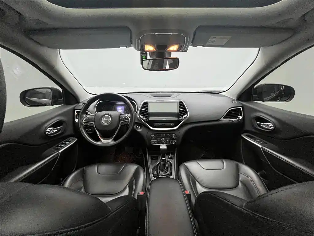 JEEP CHEROKEE 2019