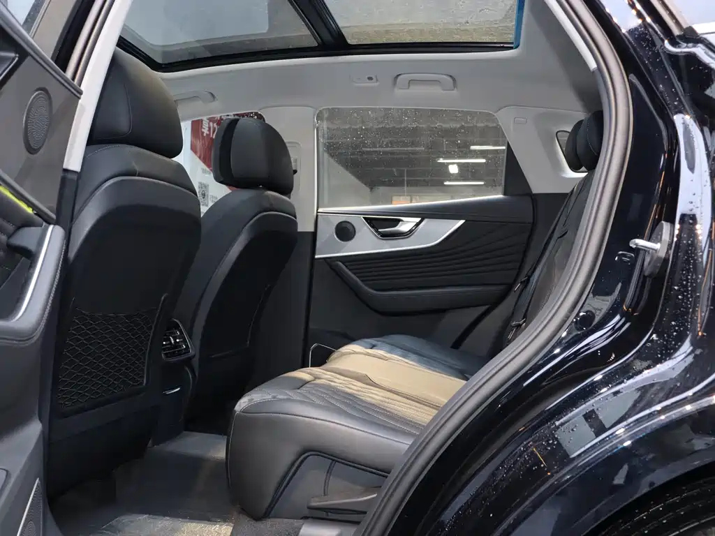 HONGQI HS5 2024