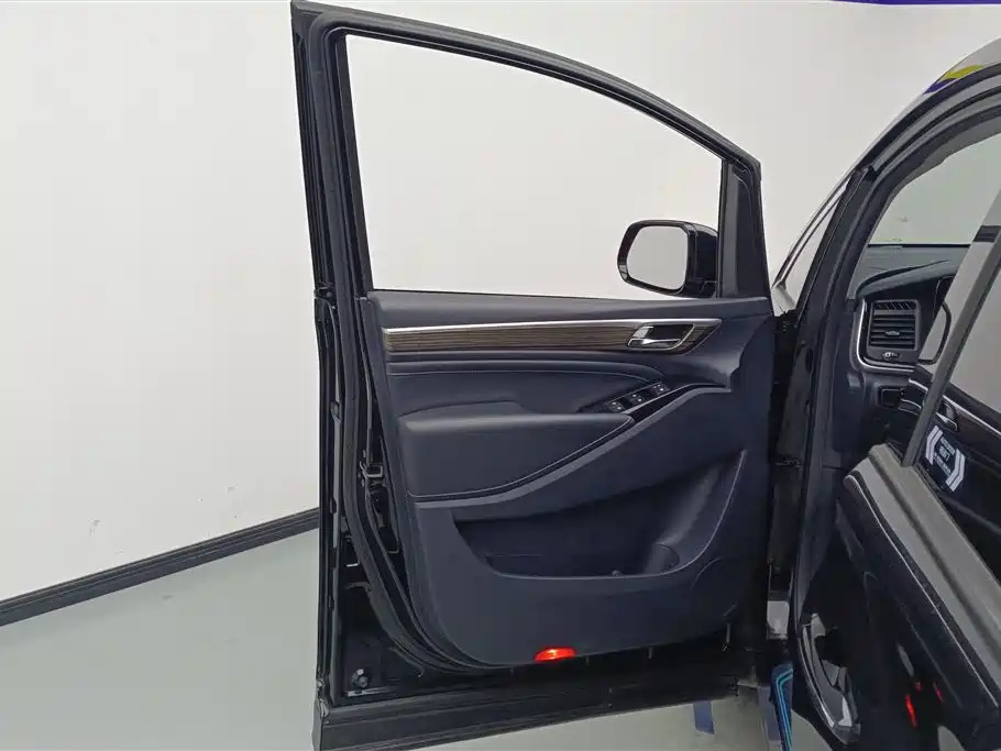 TRUMPCHI M8 2021