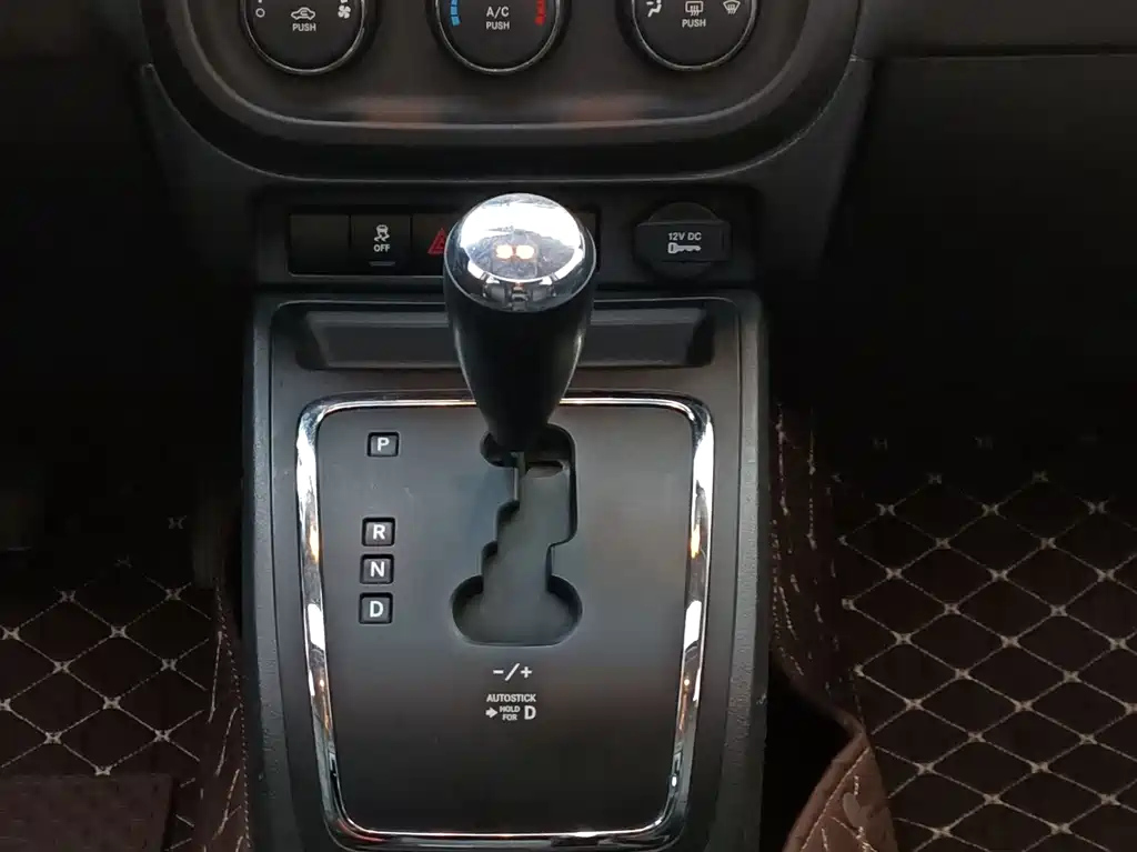 JEEP COMPASS IMPORT 2015