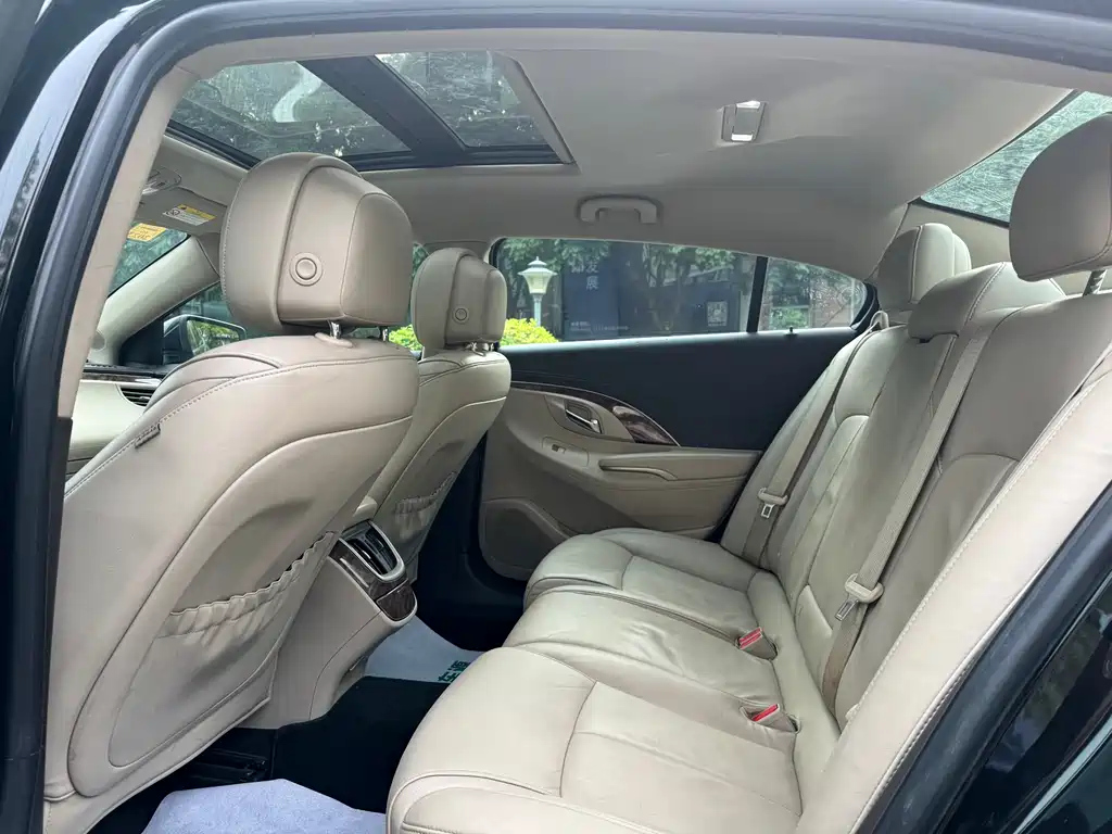 BUICK LACROSSE 2015