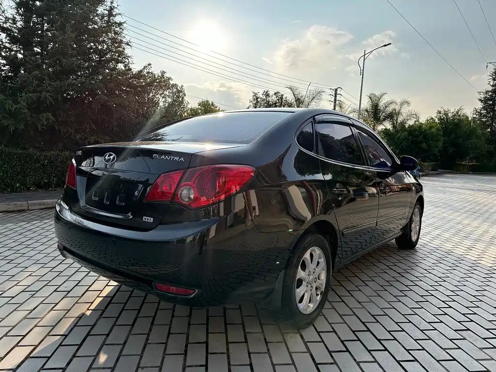 HYUNDAI CELESTA 2009