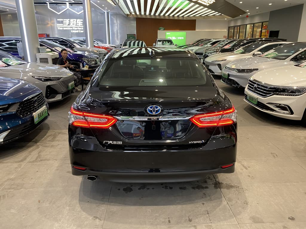 TOYOTA CAMRY 2022