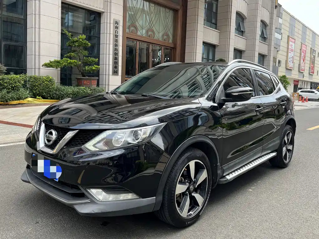 NISSAN QASHQAI 2017