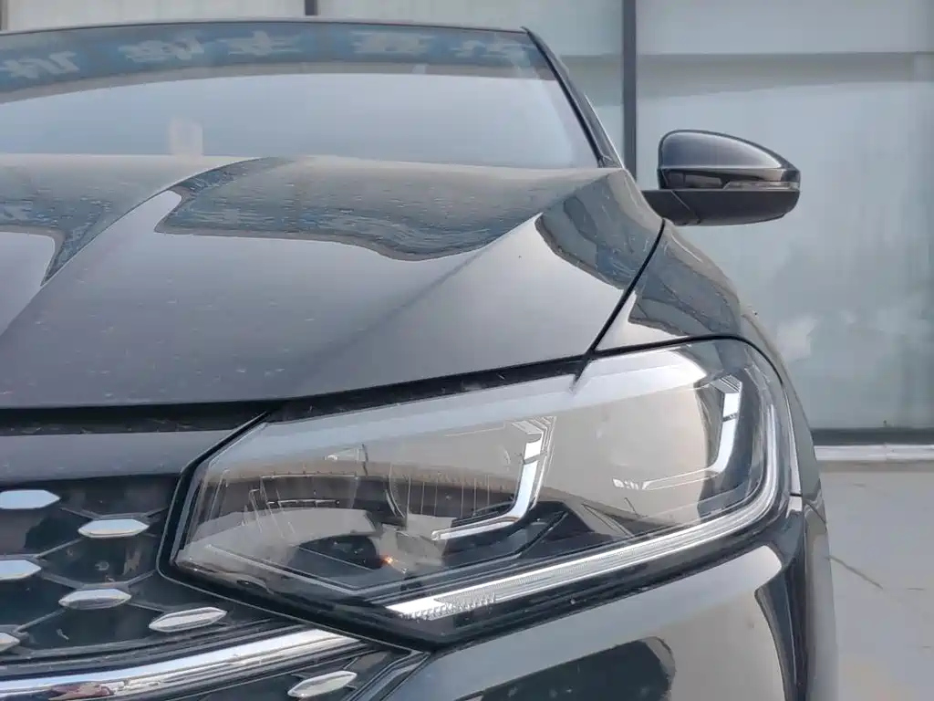 VOLKSWAGEN LAVIDA 2023