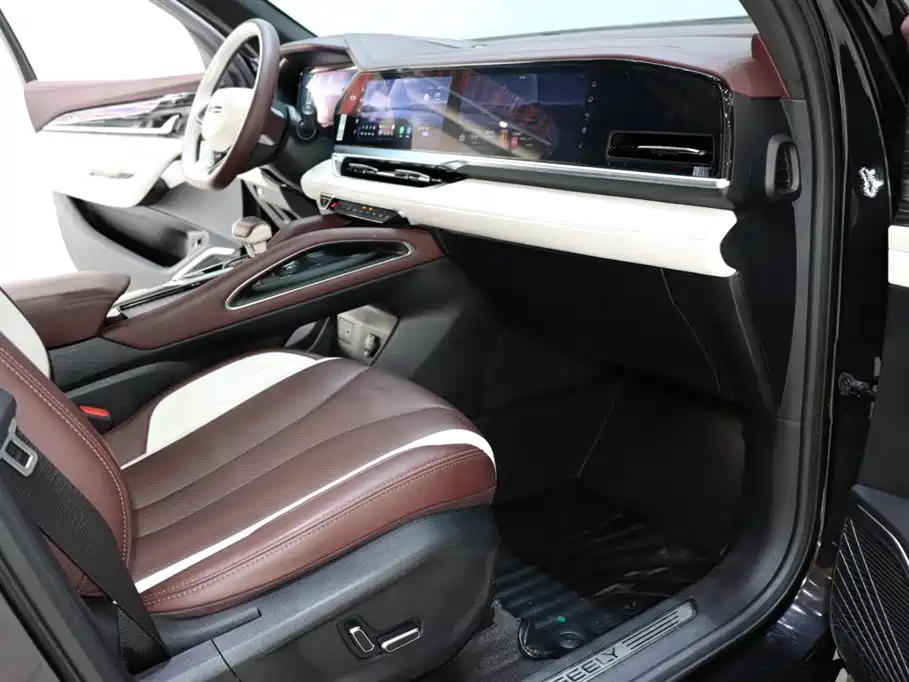 GEELY AUTO MONJARO 2021