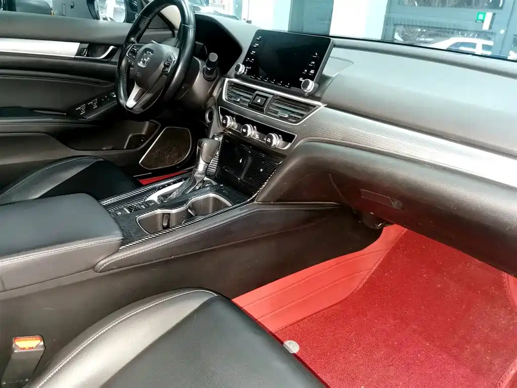 HONDA ACCORD 2021