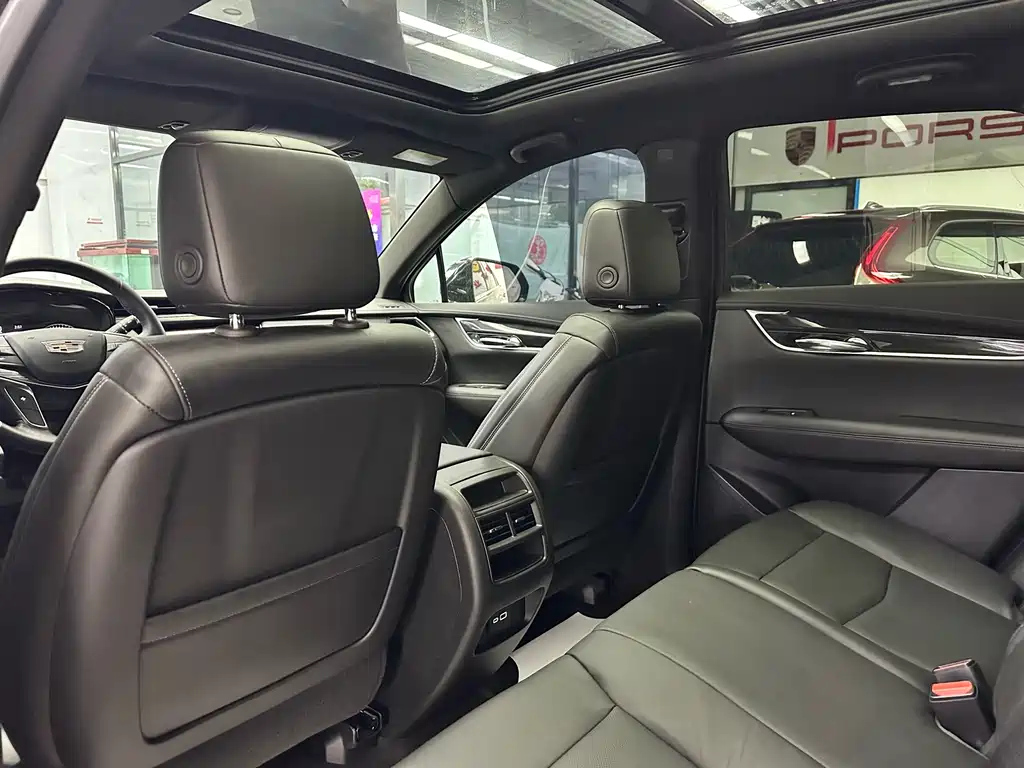 CADILLAC XT5 2020