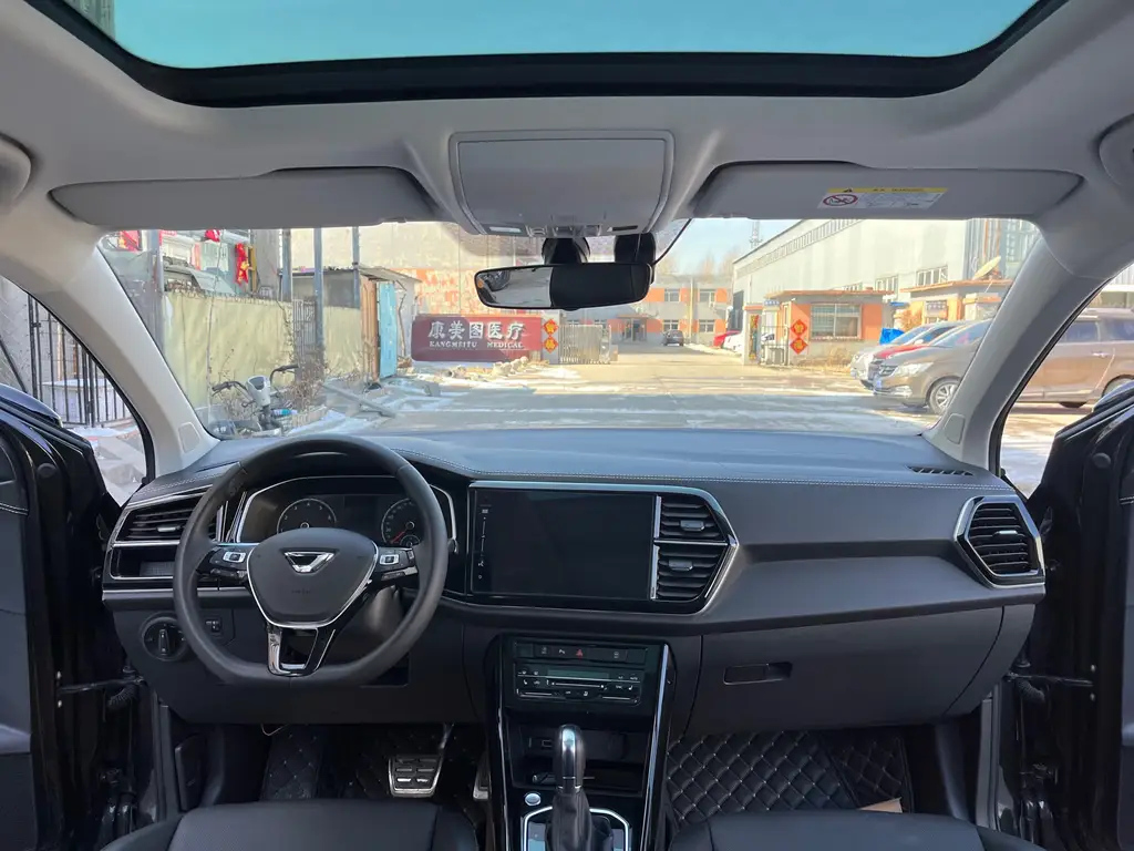 JETTA VS7 2022